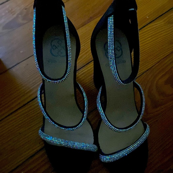 Daisy Fuentes Shoes - Heels only wore for less than 4 hours for homecoming